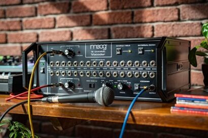 [新品] MOOG ( モーグ ) 16チャンネル アナログ ヴォコーダー First Listen: Moog 16 Channel Vocoder – Vintage King