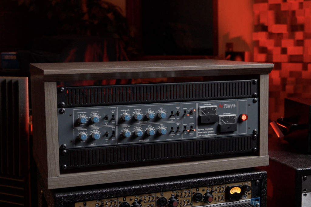 UC-5000 MUSE-NTSCコンバーター VK Shootout: Neve 33609/N Stereo Compressor & Universal Audio Neve