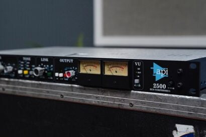 VK Shootout: API 2500 vs. API 529 And Plug-In Emulations