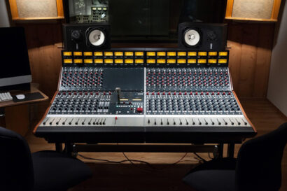 Vintage King Delivers A Rupert Neve Designs 5088 Console To Nashville’s Historic RCA Studio B