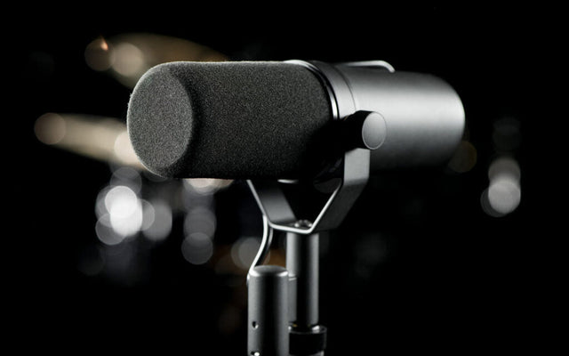 Shure SM7dB: Legendary Sound Meets Cloud's Clean Gain