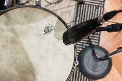 A Dozen(ish) Best Microphones For Recording Drums 