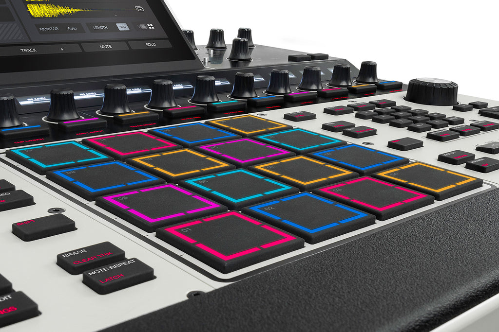Akai Professional MPC XL Standalone Sampler and Sequencer