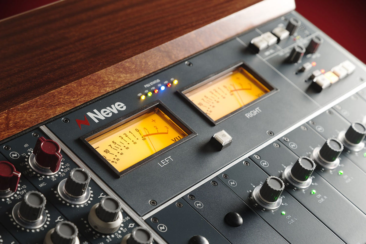 Neve BCM10/2 Mk2 16-Channel Analog Recording/Mixing Console
