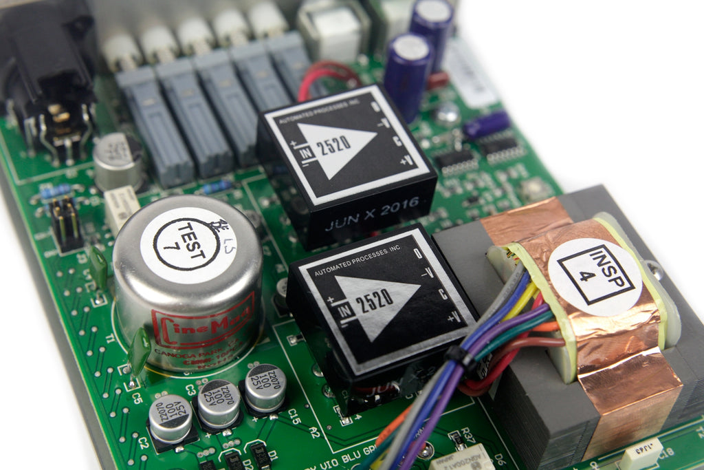 API 512v 500 Series Microphone Preamp