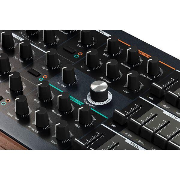 Arturia PolyBrute Analog Matrix Synthesizer