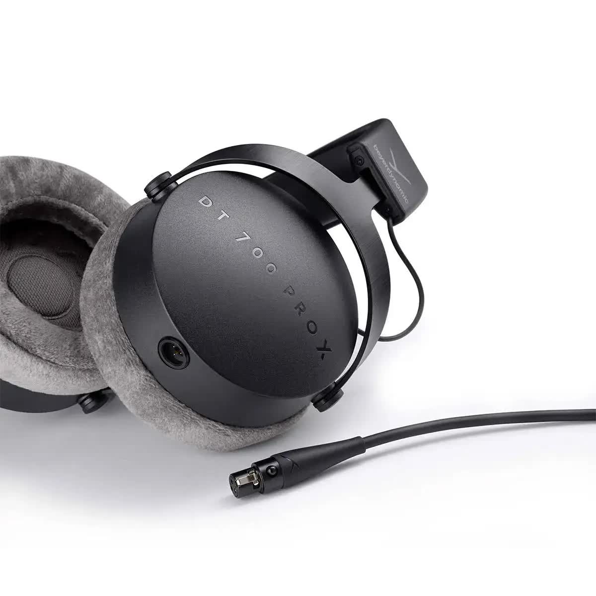 beyerdynamic DT 700 PRO X Closed Headphones