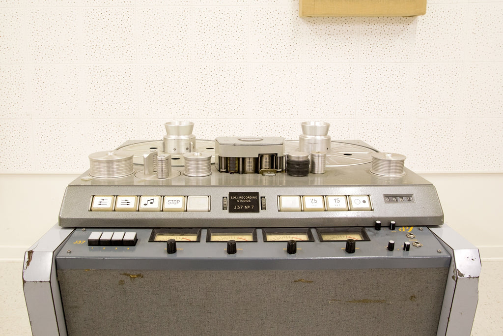 EMI Abbey Road REDD.37 Historic Beatles Console