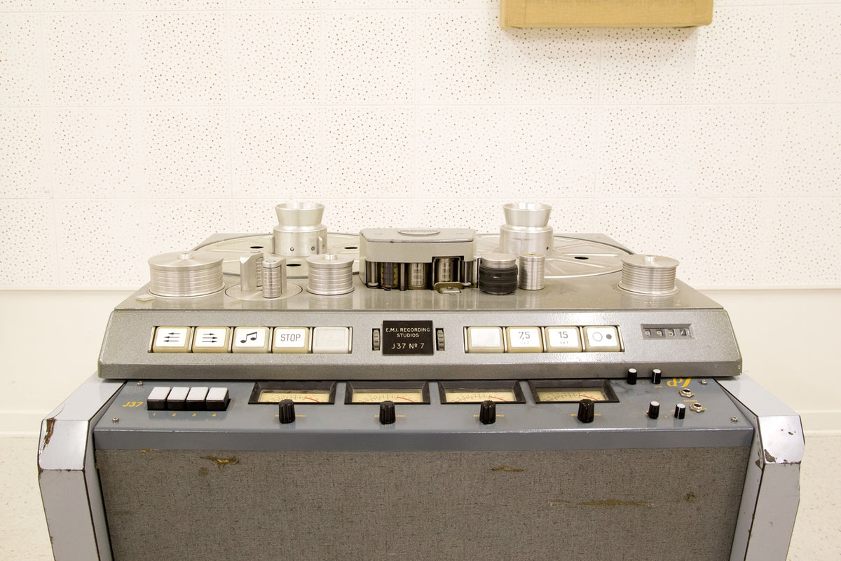 EMI Abbey Road REDD.37 Historic Beatles Console