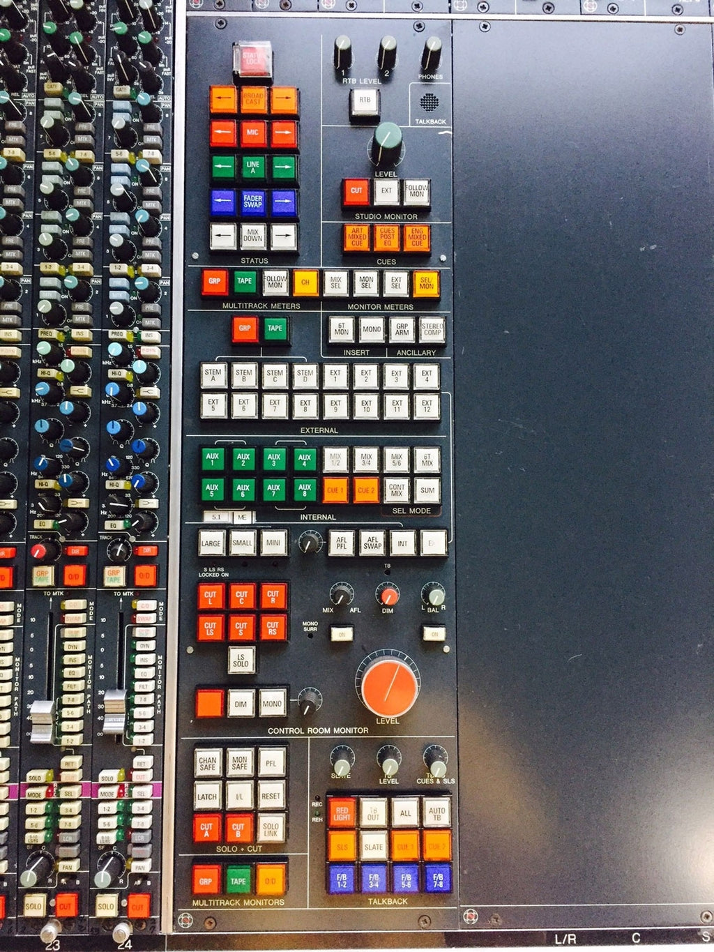 Neve 88RSB 48 channel console #0031 (Used)