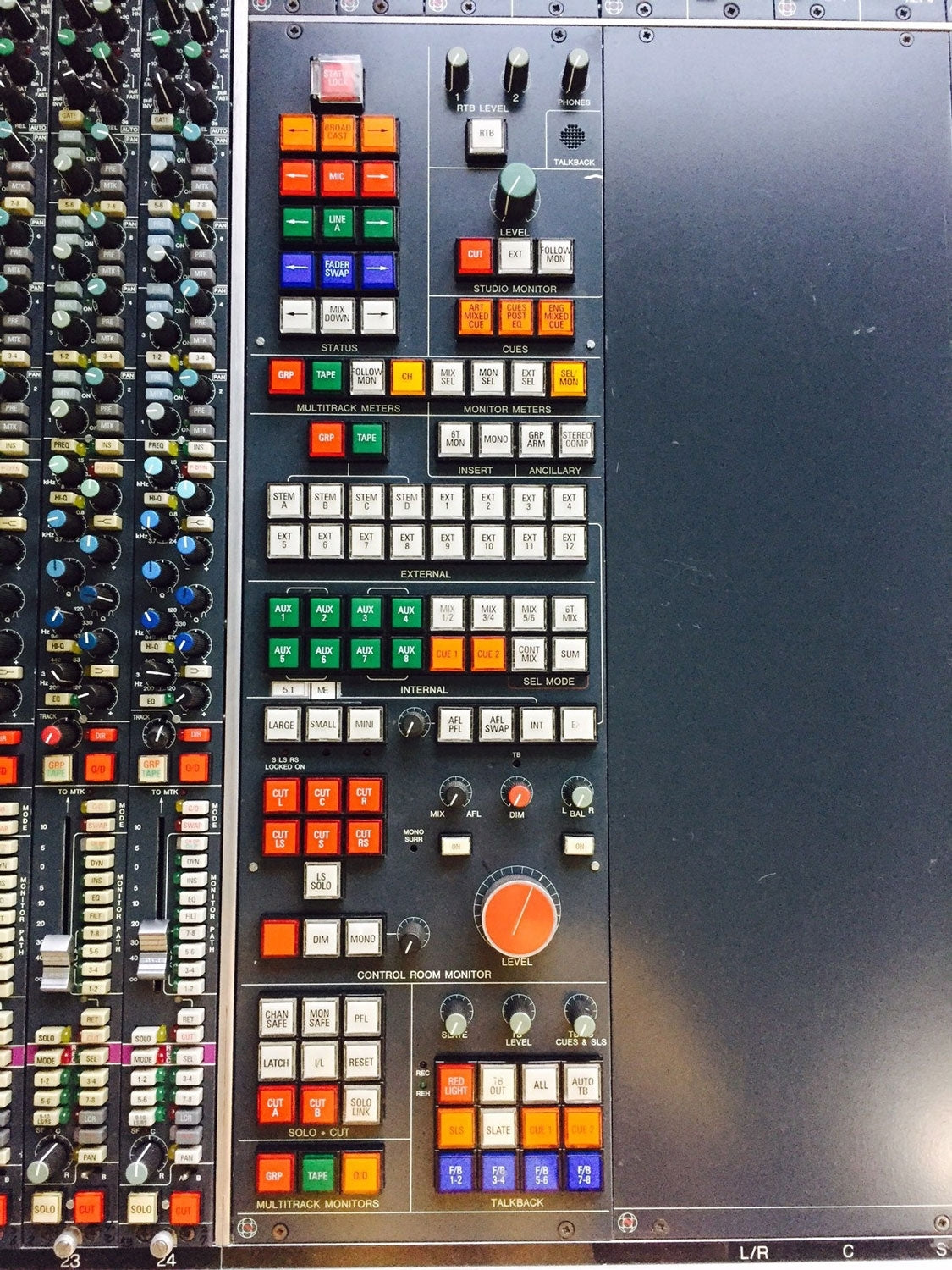 Neve 88RSB 48 channel console #0031 (Used)