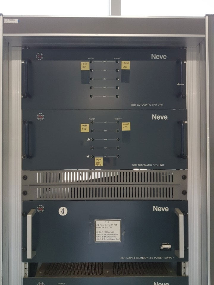 Neve 88RSB 48 channel console #0031 (Used)