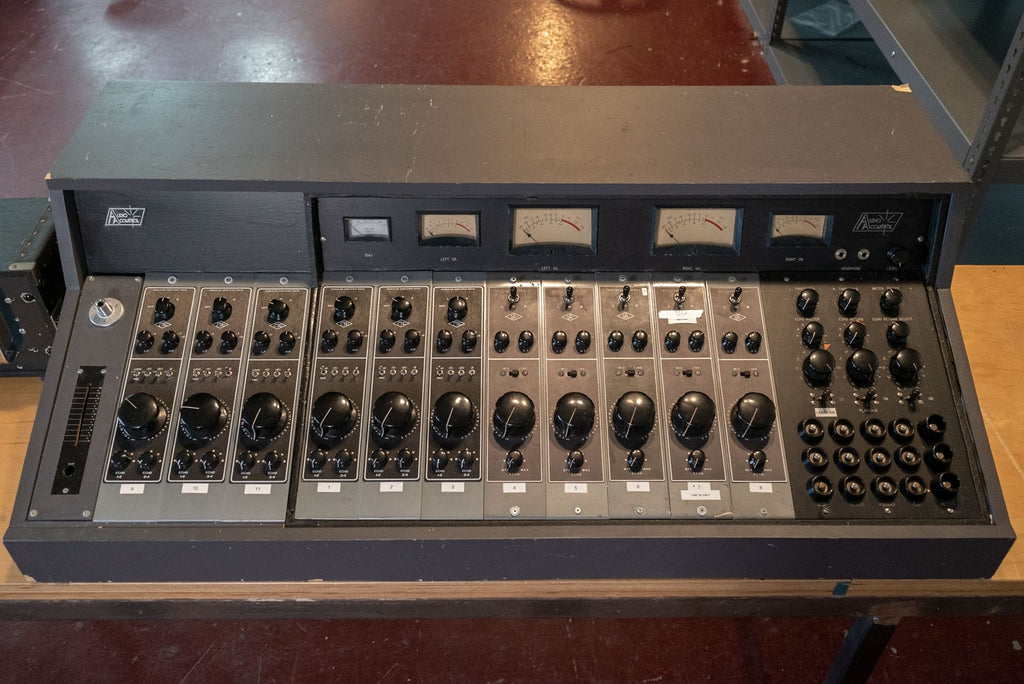 Universal Audio 610 Custom Console (Vintage)