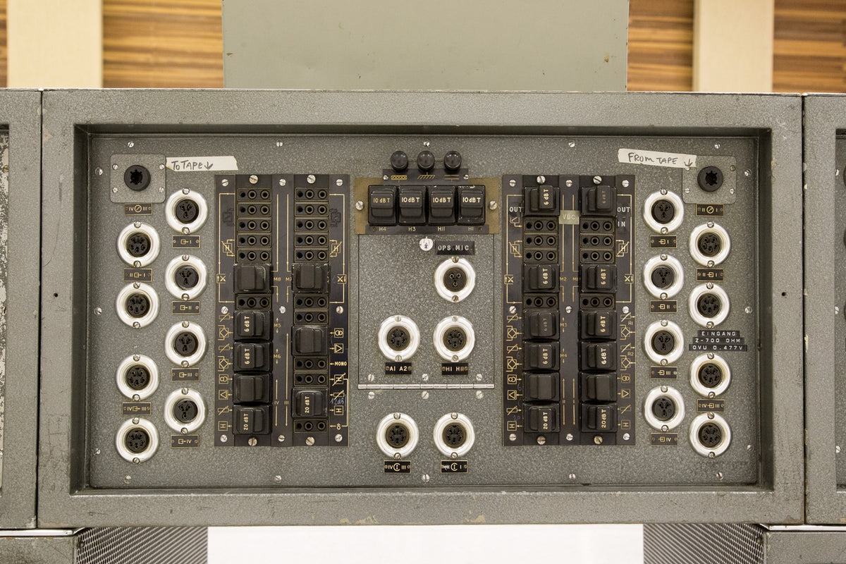 EMI Abbey Road REDD.37 Historic Beatles Console
