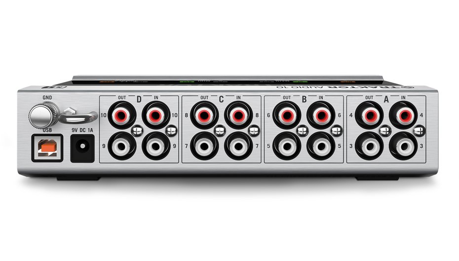 Native Instruments Traktor Scratch A10 – Vintage King