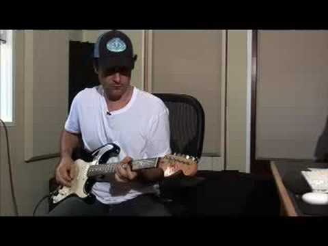 Dirty Boy Buzzy Boy Pedal