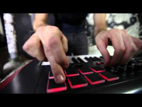 Novation Impulse 25