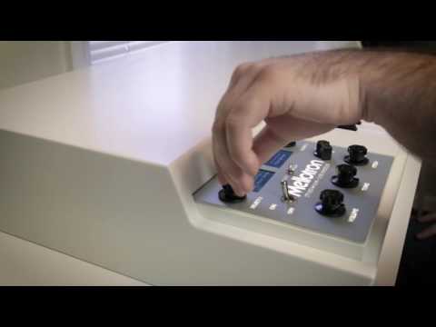 Mellotron M4000D Demo Part 2 | Keyboard | Vintage King