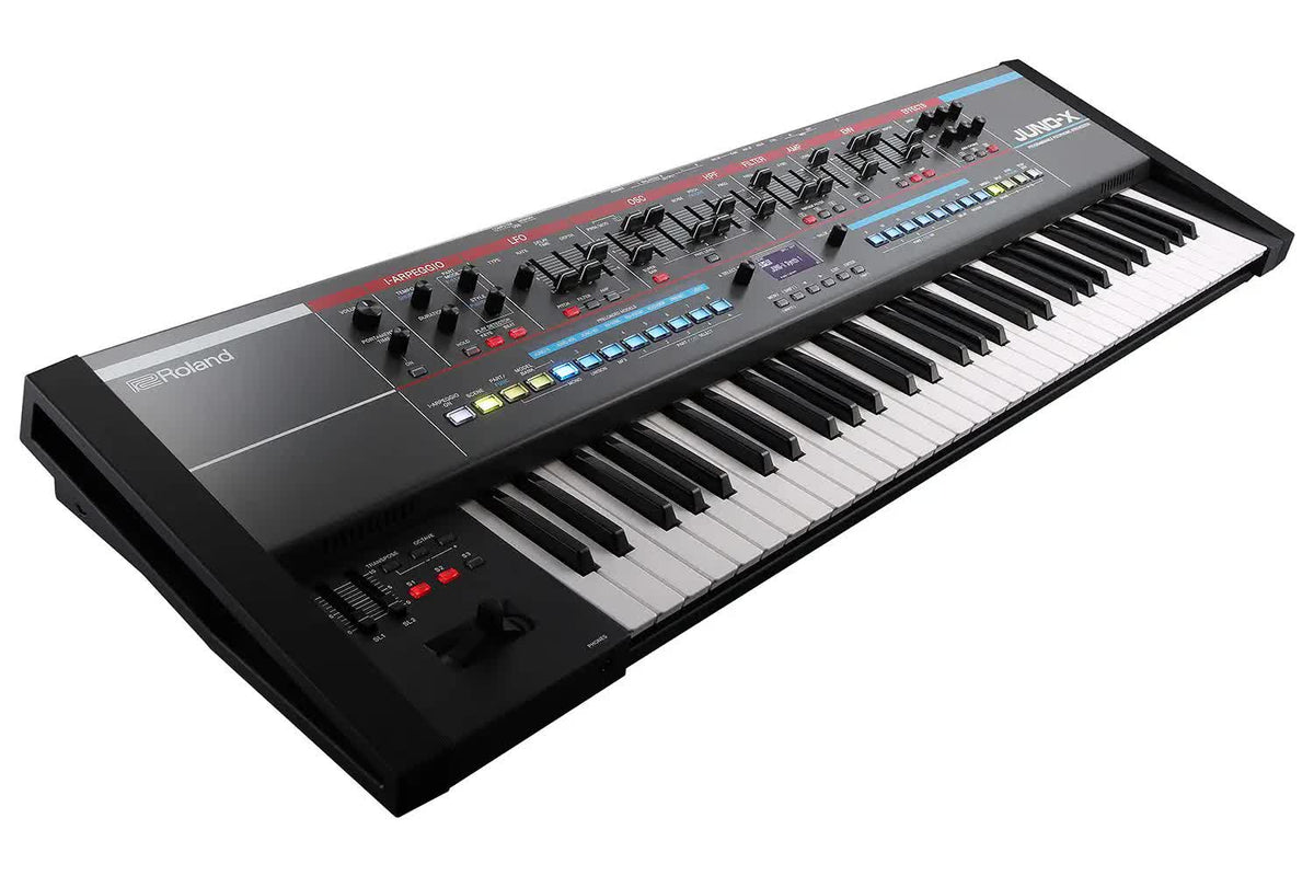 Roland JUNO-X Programmable Polyphonic Synthesizer