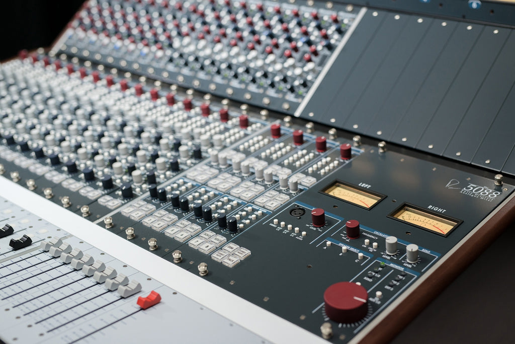 Rupert Neve Designs 5088 Limited Edition Shelford Blue