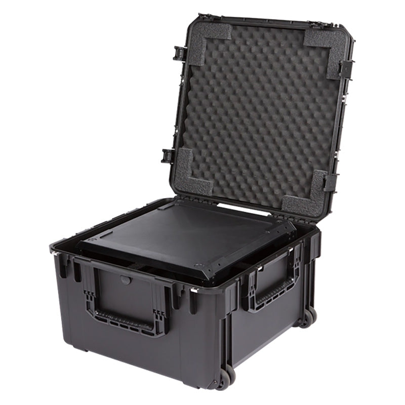 SKB 3i-2424M144U iSeries Case with Removable 4U Injection Molded 20" Rack Cage