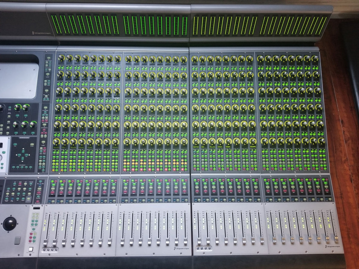 Avid ICON D-Control ES 32 Fader w/ XMON #AOH08290006 (Used)