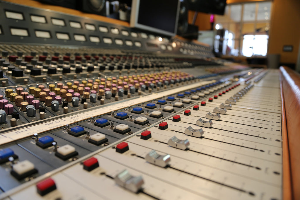 Neve 8028 - Full Class A Electronics (Vintage)