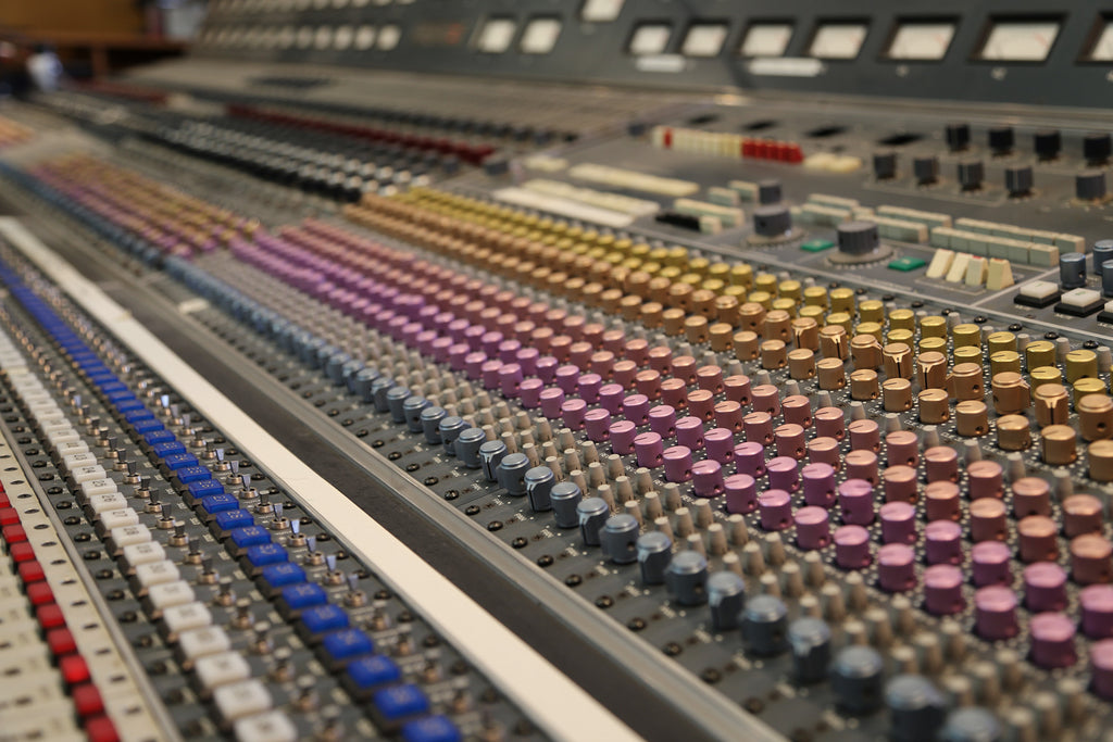 Neve 8028 - Full Class A Electronics (Vintage)