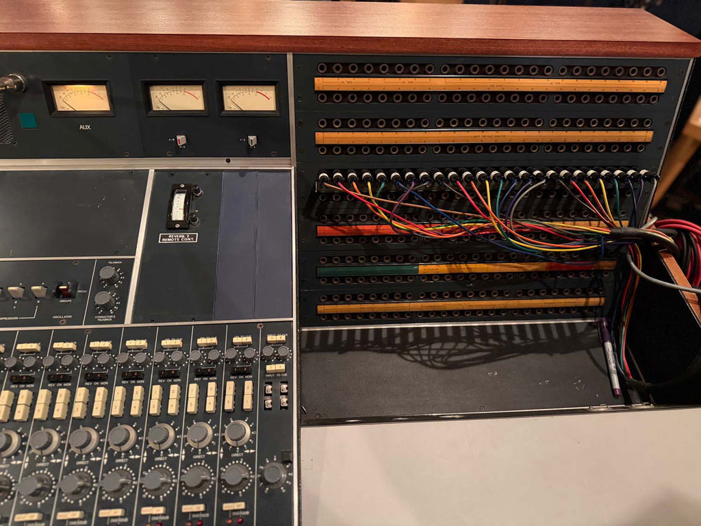 Neve 8026 MKII 24 Channel Console #A4131 (Vintage)