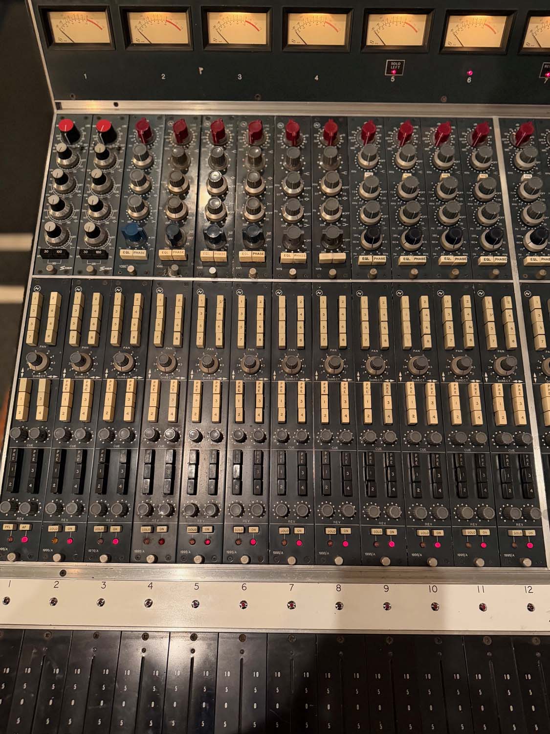 Neve 8026 MKII 24 Channel Console #A4131 (Vintage)