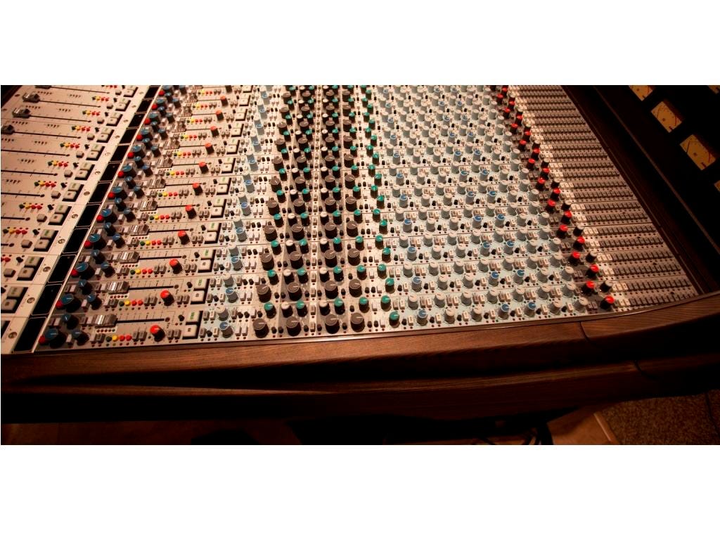 Amek 9098i 72 Channel Console (Vintage)