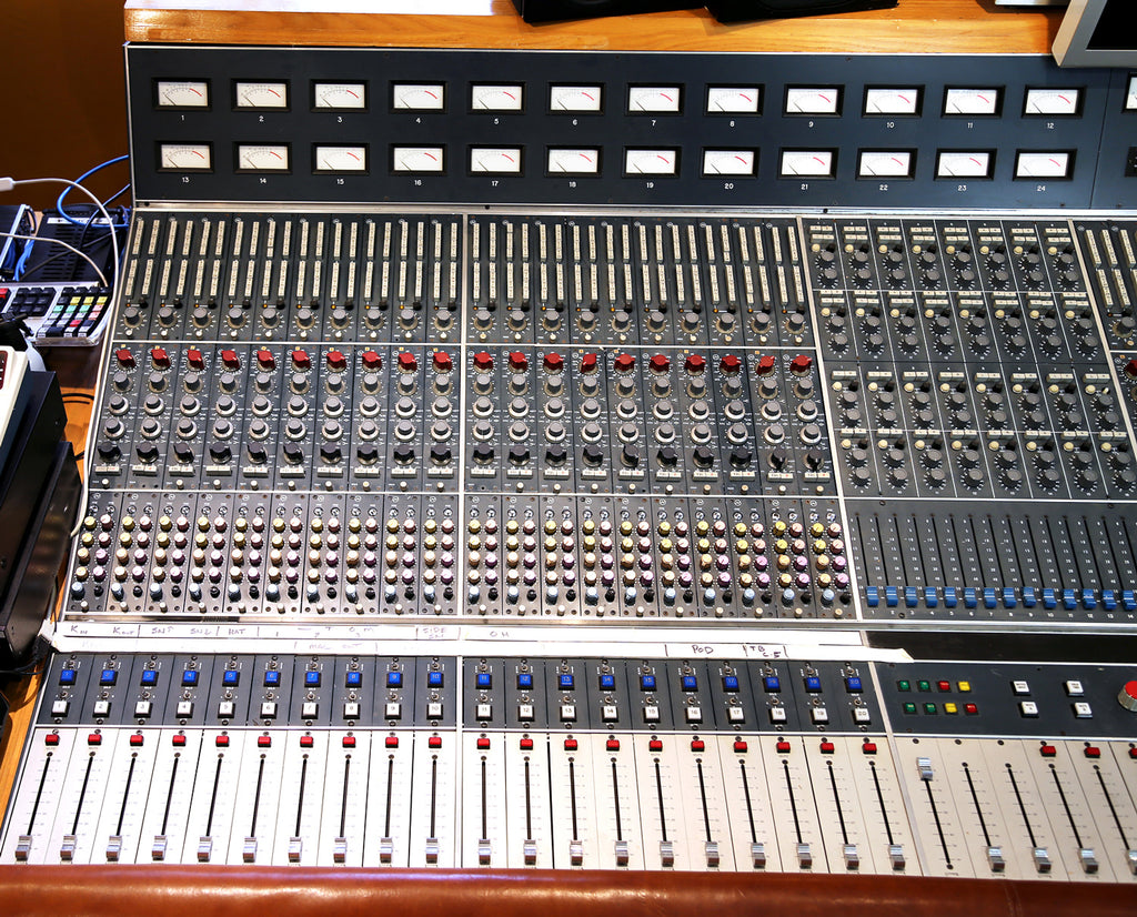 Neve 8028 - Full Class A Electronics (Vintage)