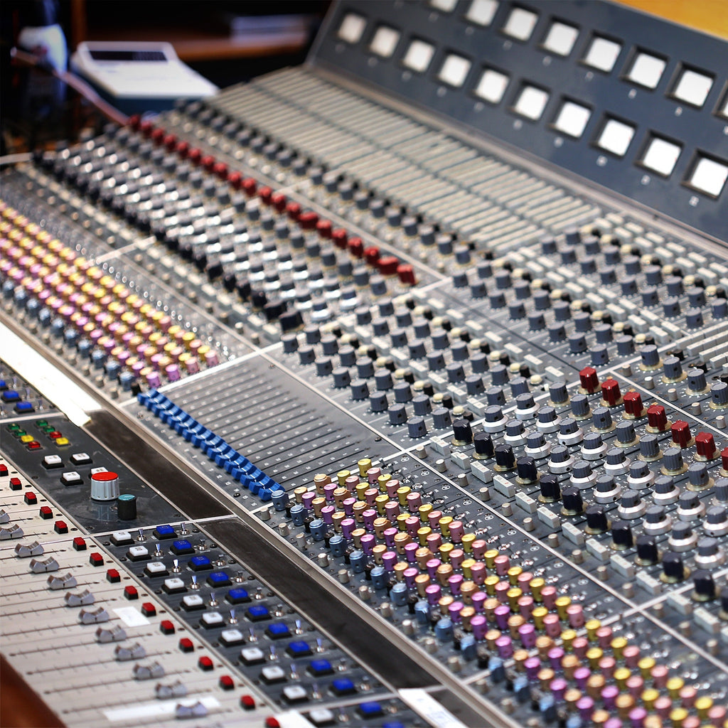 Neve 8028 - Full Class A Electronics (Vintage)