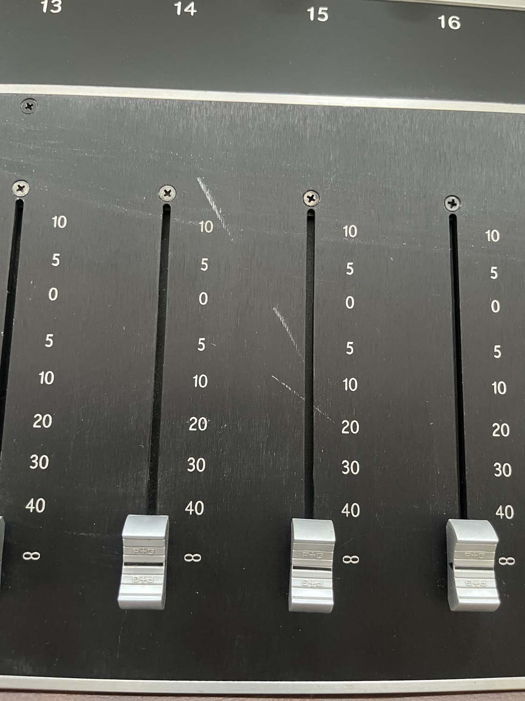 Wunder Audio Wunderbar 24-Channel Console (Used)