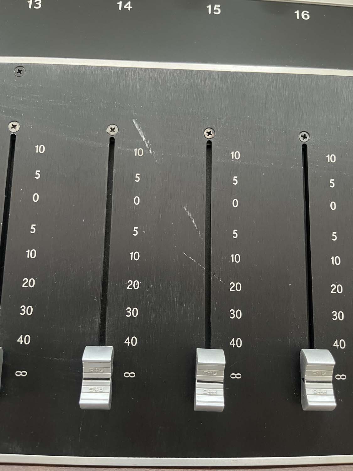 Wunder Audio Wunderbar 24-Channel Console (Used)