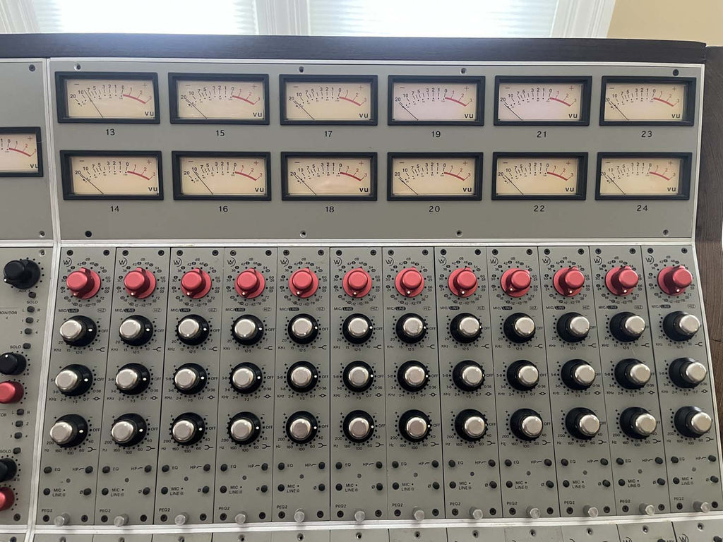 Wunder Audio Wunderbar 24-Channel Console (Used)