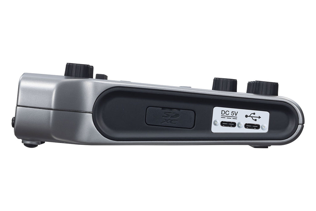 Zoom PodTrak P4 Podcast Recorder